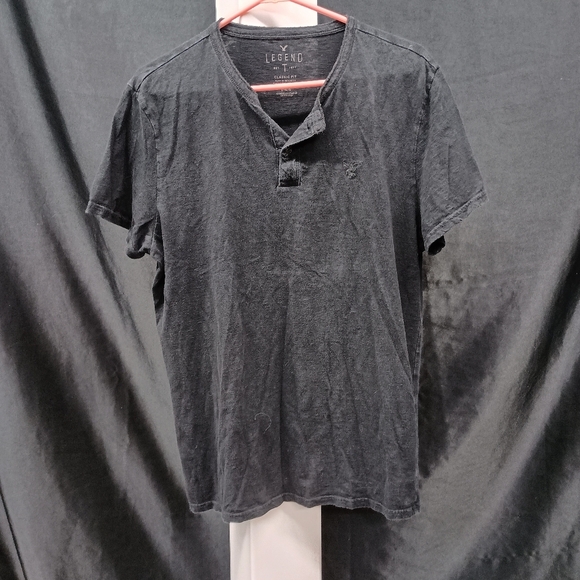 Men's Black T-Shirt - Picture 1 of 11